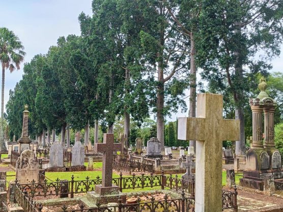 Graveyards-Walking-Group