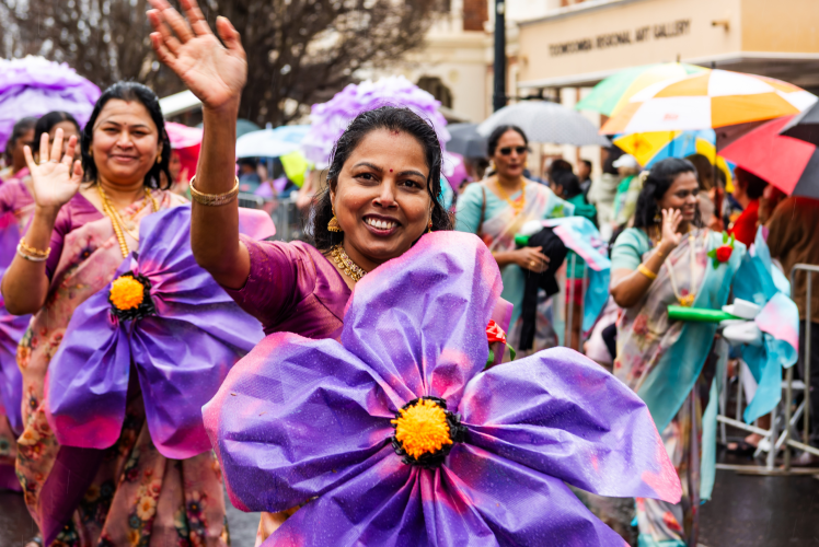 News-Floral Parade Returns