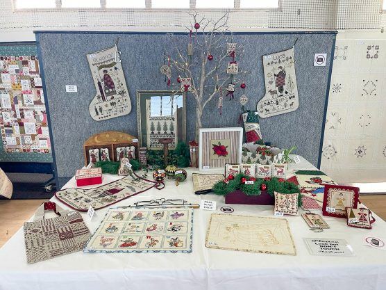 TOOWOOMBA-EMBROIDERERS-GUILD-TREASURES-IN-THREAD-2-9