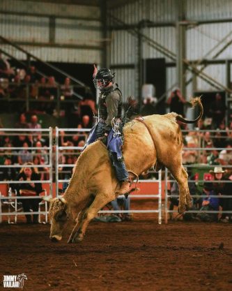 Toowoomba-Carnival-Bull-Ride-Photo-1-8