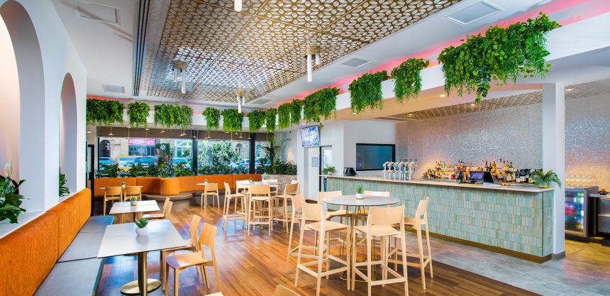 Weekend-Table-Fitzys-1